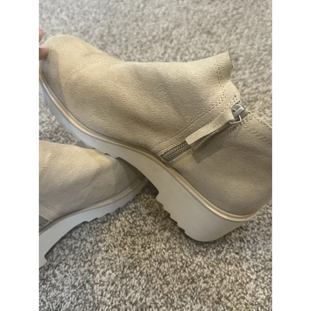 Tom's Maude‎ Wedge Bootie In Natural Size 9.5W